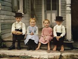 This lady tells crappy stories.